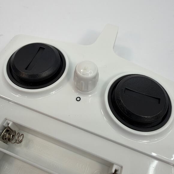 Sharper Image Mecha Rivals Replacement Remote Controller 02 Model 1015518 - Picture 5 of 5